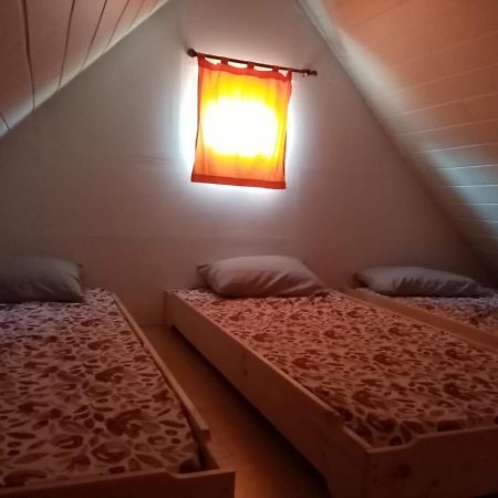 Camping Riba-Roja Exterior photo